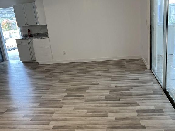 3rd image of 1015 Bonita Dr