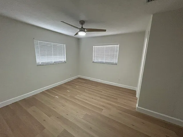 6617 27th Way N — Photo 10