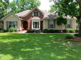 4496 Kiowa Ln, Hahira, GA 31632