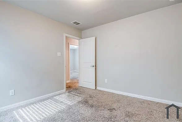 5219 Amistad Ave — Photo 30
