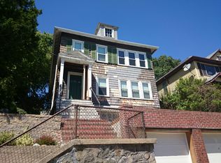 1579 Centre St, West Roxbury, MA 02132