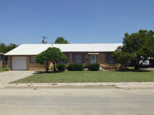 1603 Sycamore St, Big Spring, TX 79720