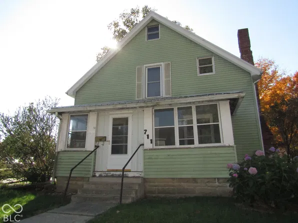 711 Sloan St, Crawfordsville, IN 47933