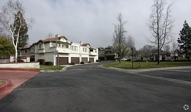 2nd image of 8425 Sunset Trail Pl Unit E