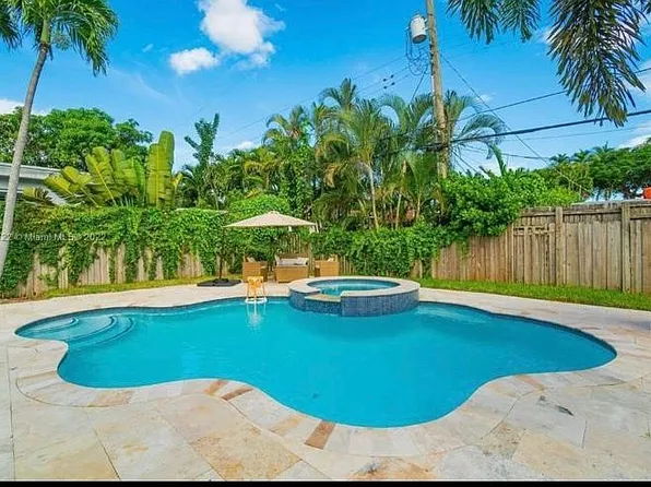 5891 SW 34th St, Miami, FL 33155
