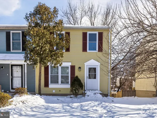 17 Craftsman Ct, Reisterstown, MD 21136