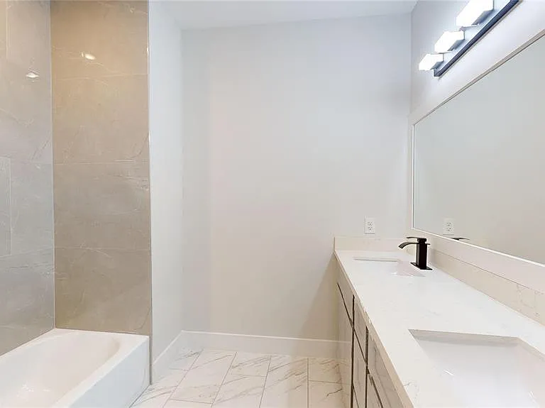 9225 Madera Rd #1 — Photo 15