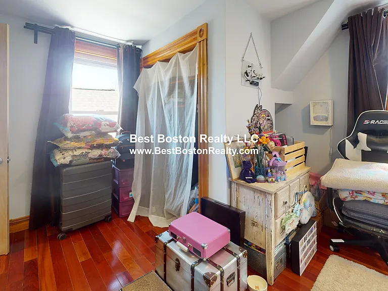 18 Nashua St #2 — Photo 9
