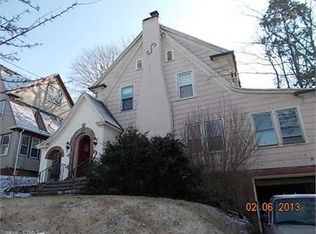 85 Roydon Rd, New Haven, CT 06511