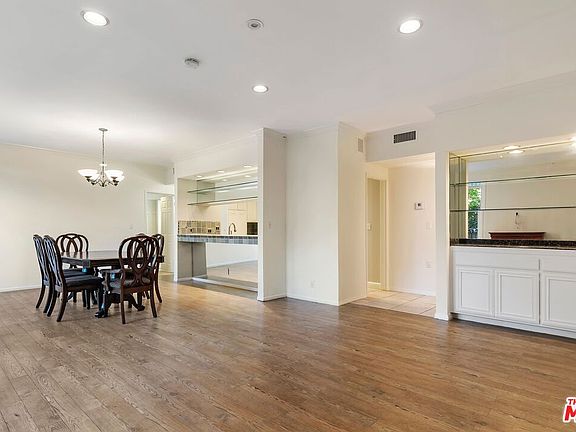 2nd image of 1630 S Bentley Ave APT 105