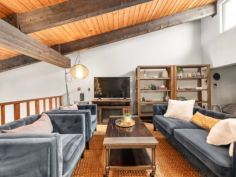 Loft Area | Second Living Room