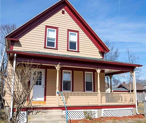 2nd image of 73 Blackamore Ave