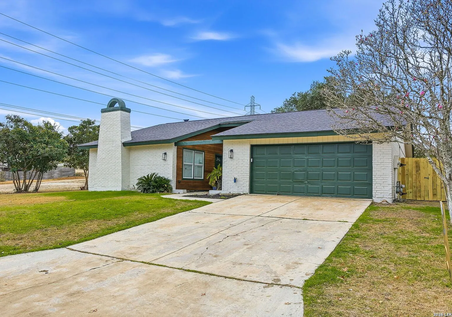 Spacious Olympia Hills Home Near Randolph AFB with a Massive Private Backyard! — Photo 3
