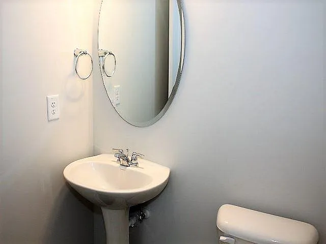 1079 Shoreside Dr — Photo 13