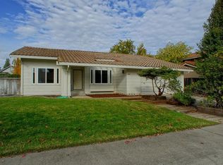 343 Rivertree Way, Sacramento, CA