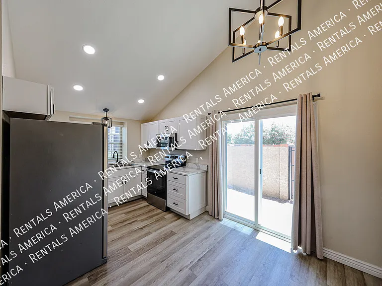 8111 W Wacker Rd #35 — Photo 5