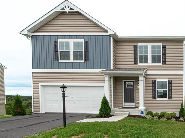 206 Wigeon Ct, Bunker Hill, WV 25413