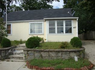 427 Doric Ave, Cranston, RI 02910