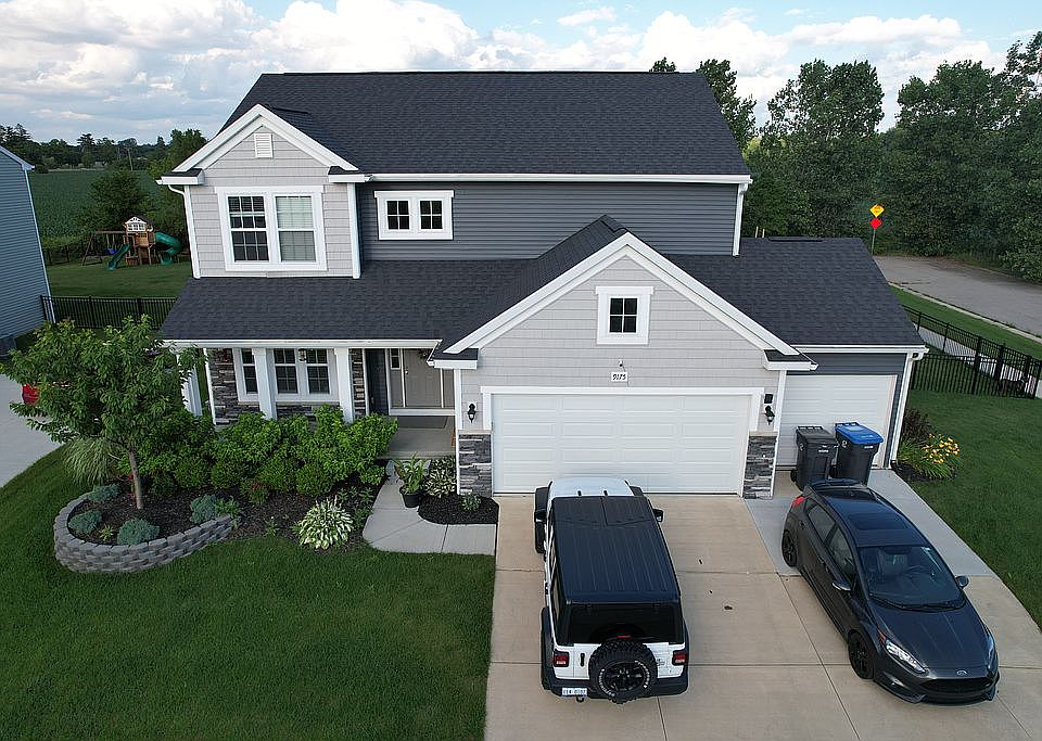 1st image of 9175 Chambord Dr