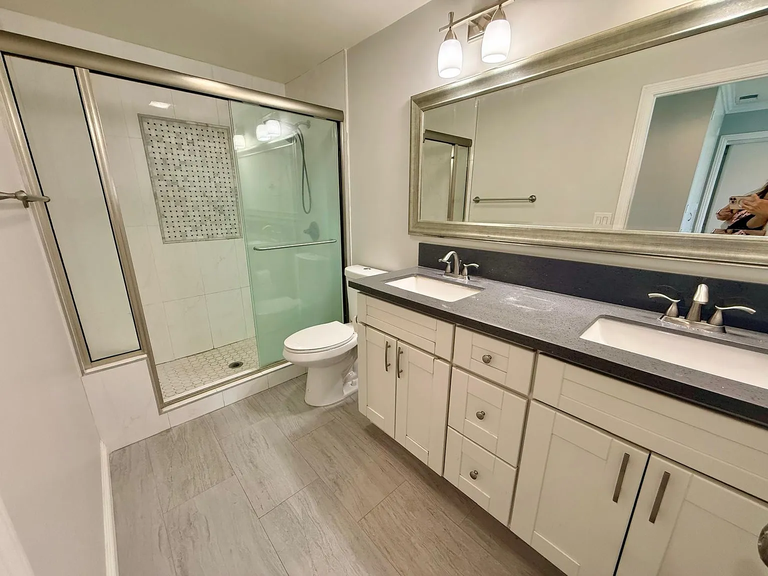 4 bed, 1699 sqft, $3,450 — Photo 4