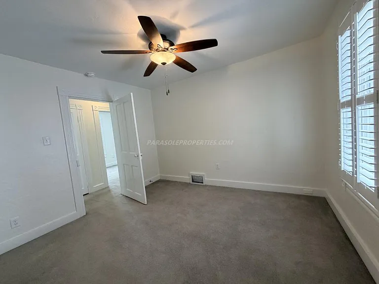 623 Delaware St — Photo 15