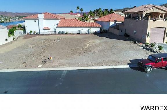 3rd image of 8637 Miraleste Shores Dr