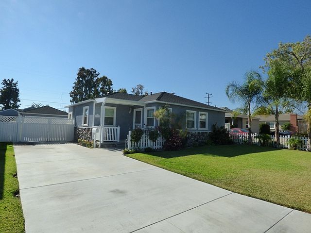 1st image of 4951 Birchland Pl