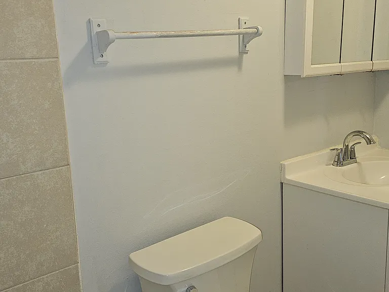 7854 Rutherford Ave #3F — Photo 35