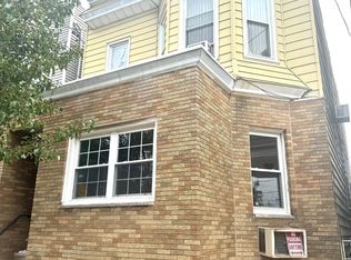 817 16th St FLOOR 2, Union City, NJ 07087