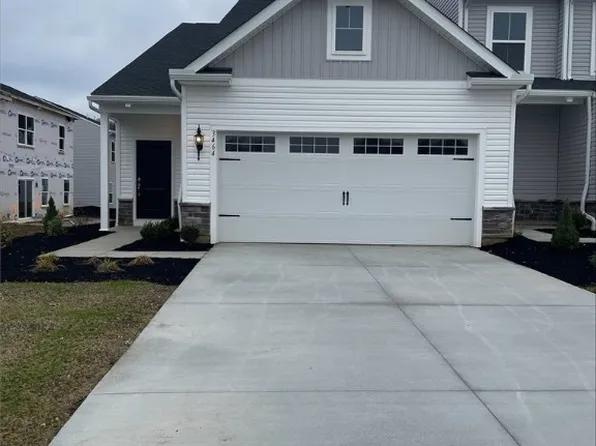 3464 Alder Ave, Uniontown, OH 44685