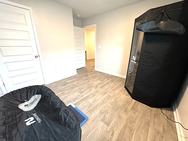 17176 Muse St — Photo 24