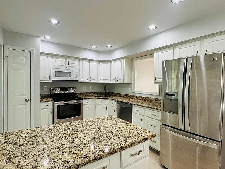 5178 Kimscott Ct — Photo 5