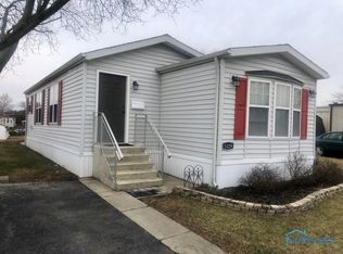 1429 Huntington Dr #L-176, Findlay, OH 45840