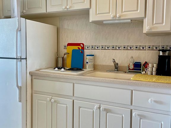 4th image of 2700 N Atlantic Ave #509