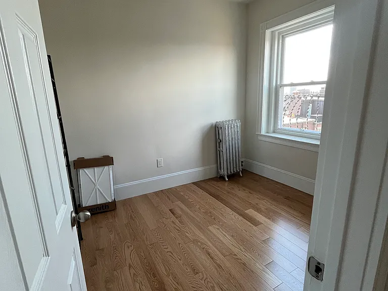 108 Myrtle St #17 — Photo 5