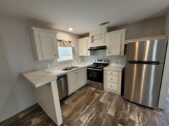 5th image of 4000 24th St N #160