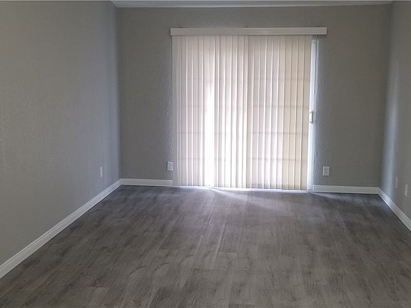 4th image of 1517 Wintergreen Dr