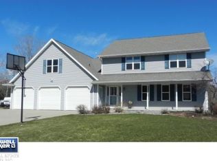 2611 Sage Dr, Green Bay, WI 54302