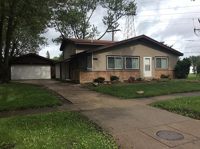 1st image of 166 Westwood Dr