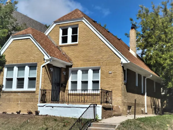 426 East Chambers STREET, Milwaukee, WI 53212