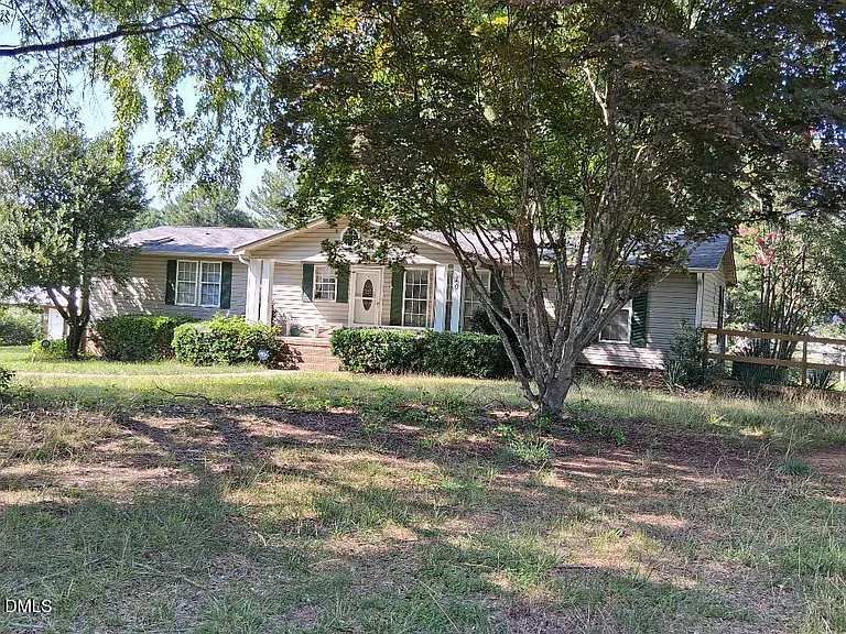 20 Rus Dr — Photo 3