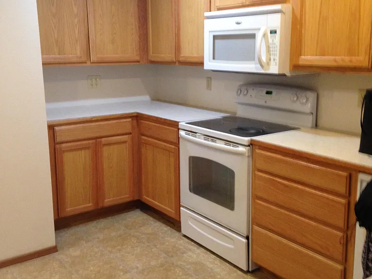 4240 W 1st St — Photo 5