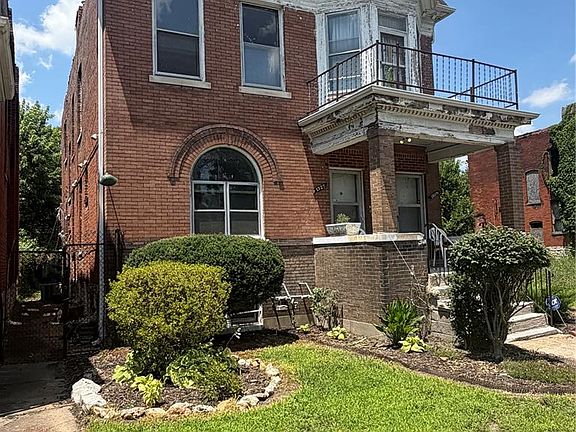 3rd image of 1327 Goodfellow Blvd