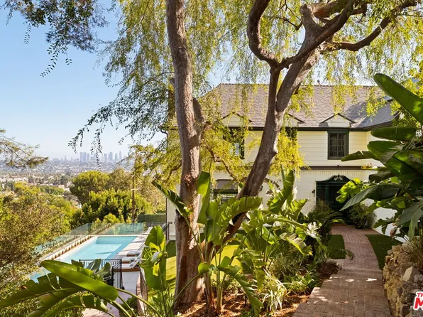 4818 Bonvue Ave, Los Angeles, CA 90027