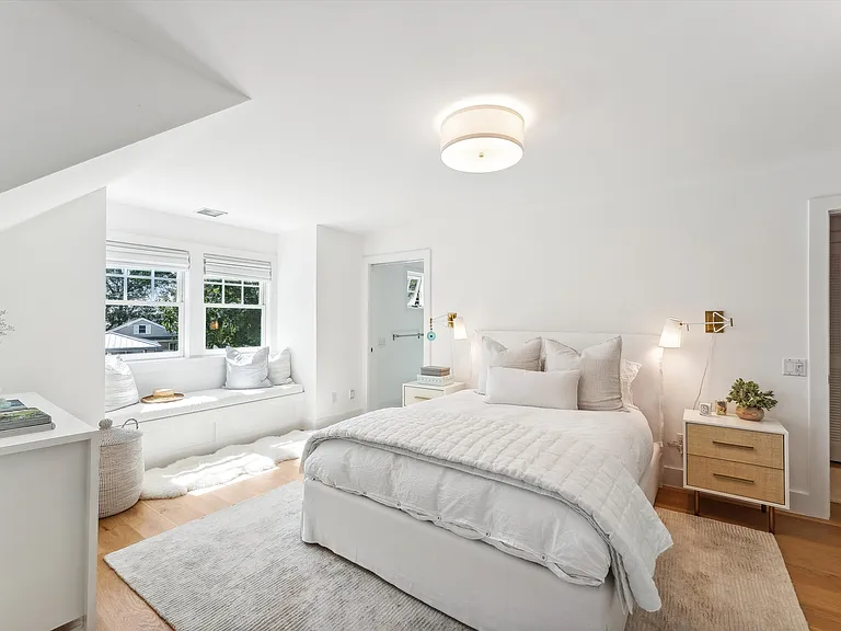 100 Cliff Dr — Photo 18