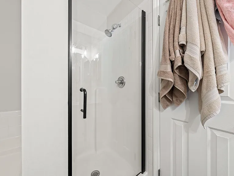 4323 Pine Springs Ct — Photo 31
