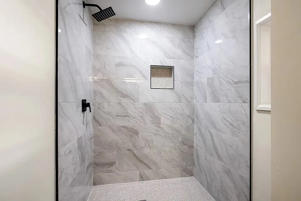 4 bed, 1483 sqft, $1,800 — Photo 4
