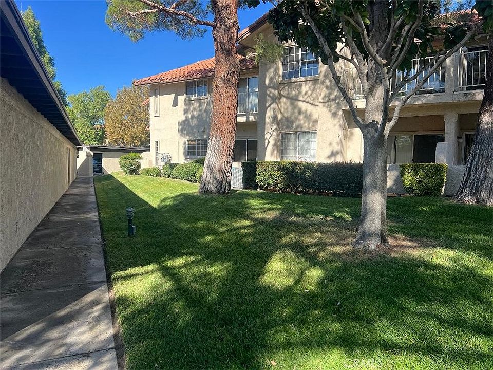 1st image of 19163 Palo Verde Dr