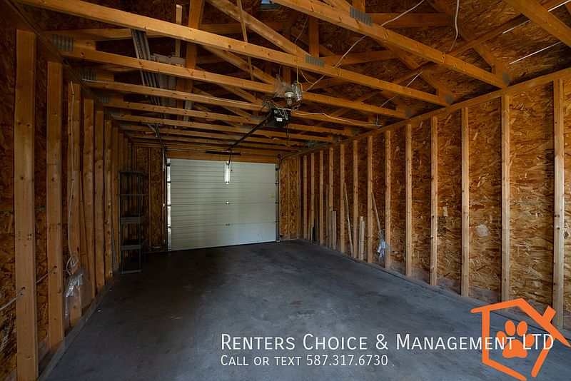 Lethbridge Apartment for rent - 2 Bedrooms — photo 14