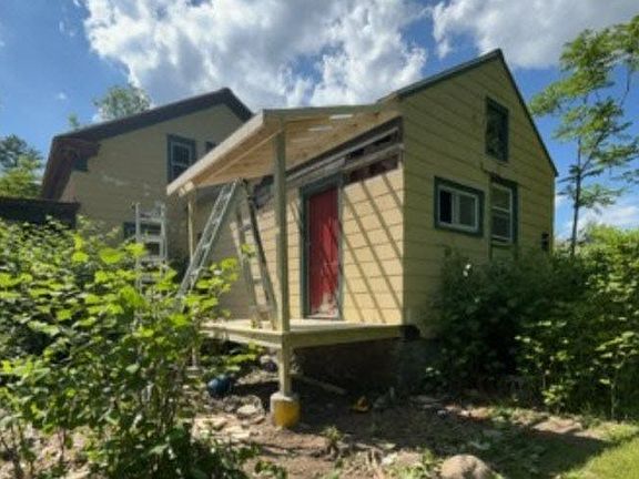 4th image of 7880 Steuben St